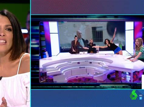 chicas enseñando las bragas|El momento en el que a Lorena Castell se le ven las bragas en